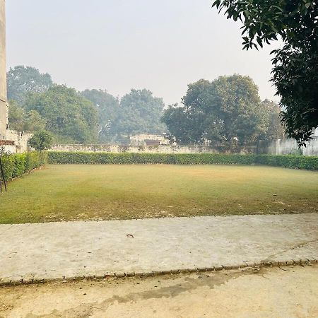 Jamuna Kunj Varanasi Bagian luar foto