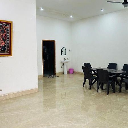 Jamuna Kunj Varanasi Bagian luar foto