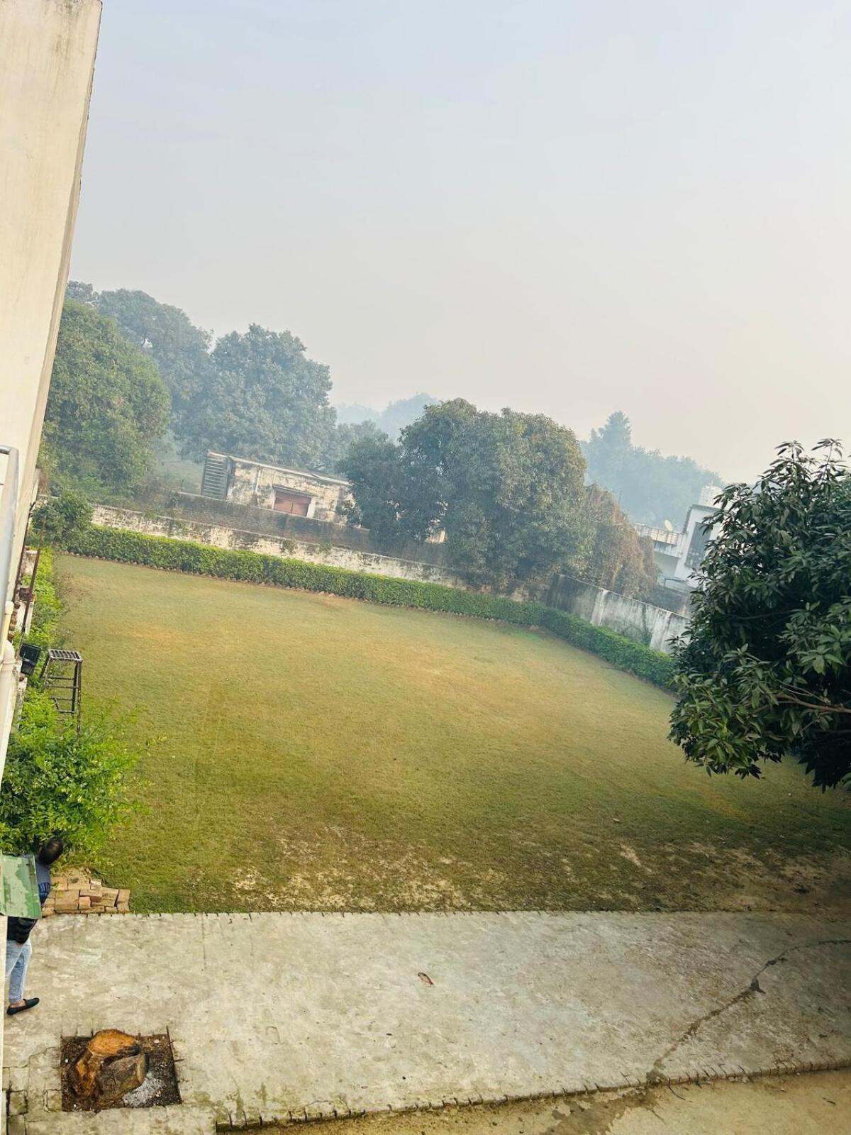 Jamuna Kunj Varanasi Bagian luar foto