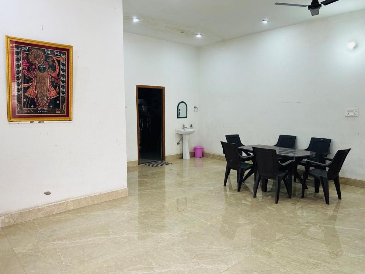 Jamuna Kunj Varanasi Bagian luar foto